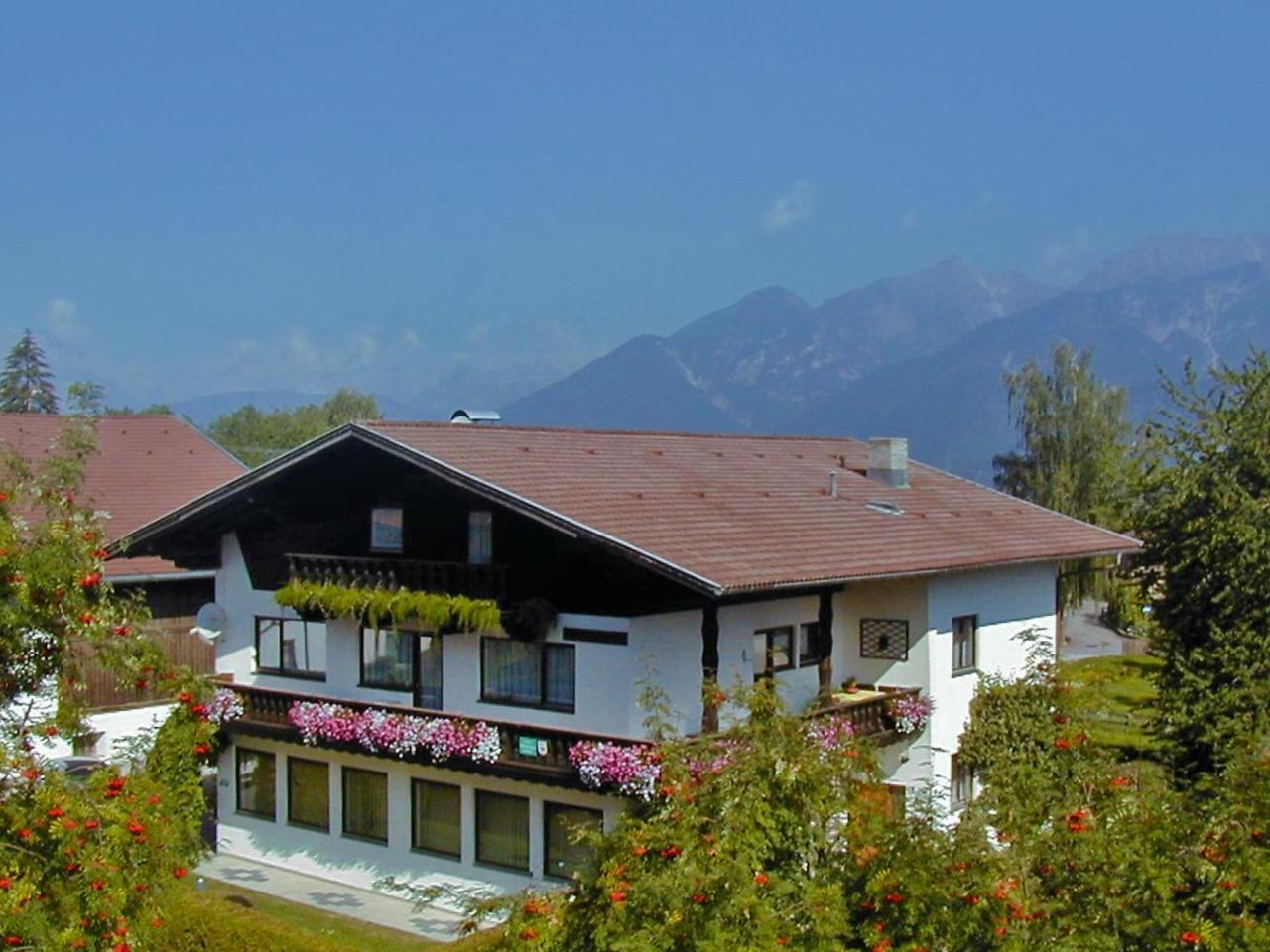 Apartment Haus Zimmermann By Interhome Innsbruck Bagian luar foto